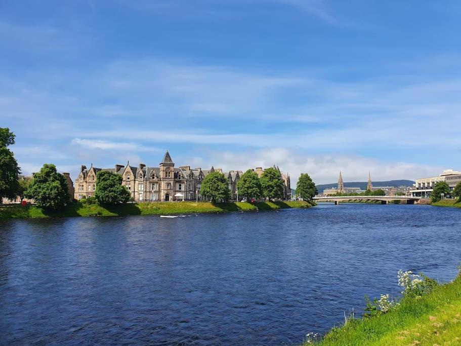 Highland Historical Home In Inverness City Centre 외부 사진
