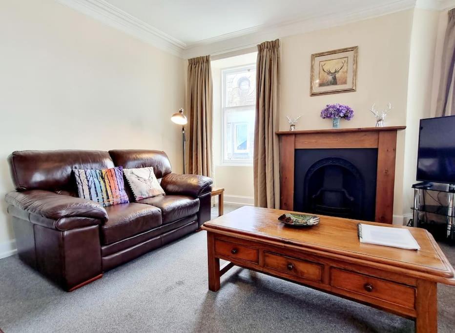 Highland Historical Home In Inverness City Centre 외부 사진